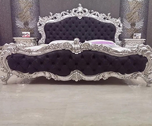 Images of Royal Carved Beds