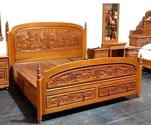 Images of Royal Carved Beds